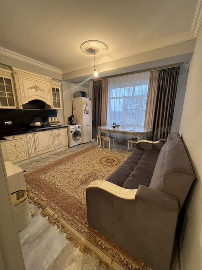 2-к. квартира, 63 м², 3/9 эт.