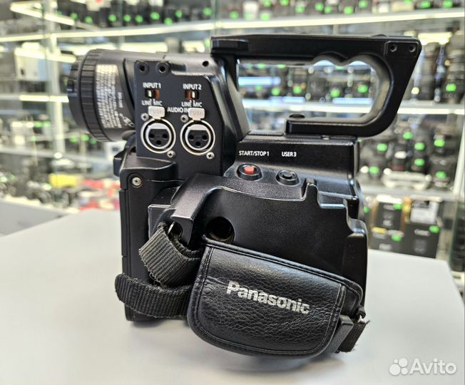 Видеокамера Panasonic AG AF104