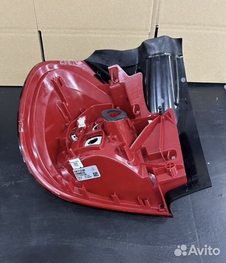 Задний фонарь правый mercedes GLA X156(2016)