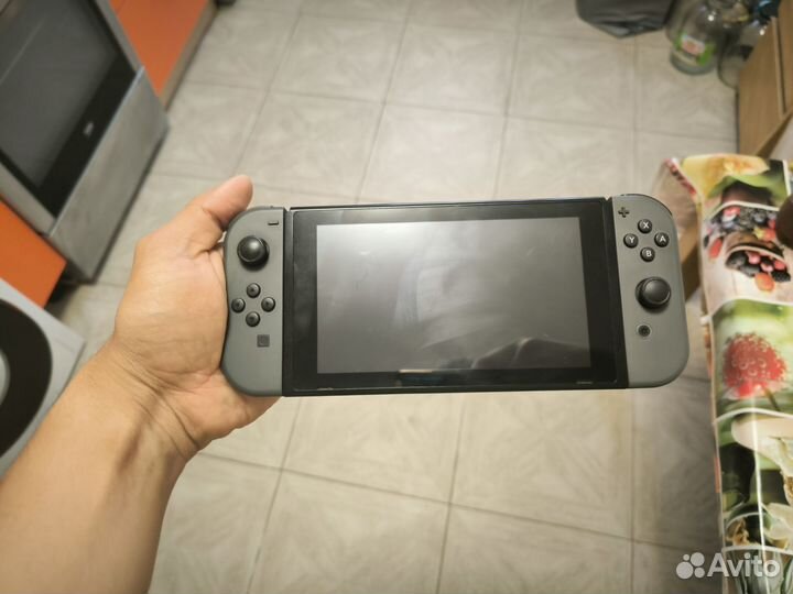 Nintendo switch 64 gb