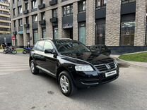 Volkswagen Touareg 2.5 AT, 2006, 125 639 км, с пробегом, цена 985 000 руб.