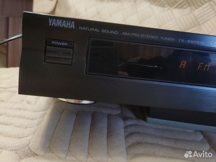 Тюнер FM yamaha TX492rds