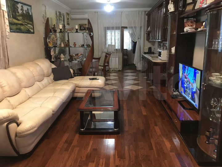 Дом 155 м² на участке 11 сот.