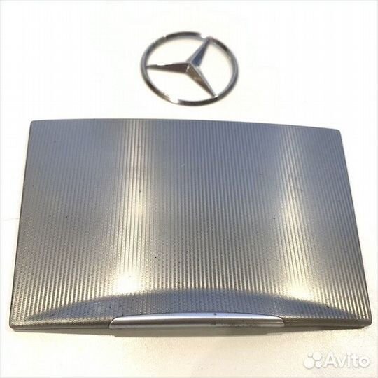 Крышка центральной консоли Мерседес w212