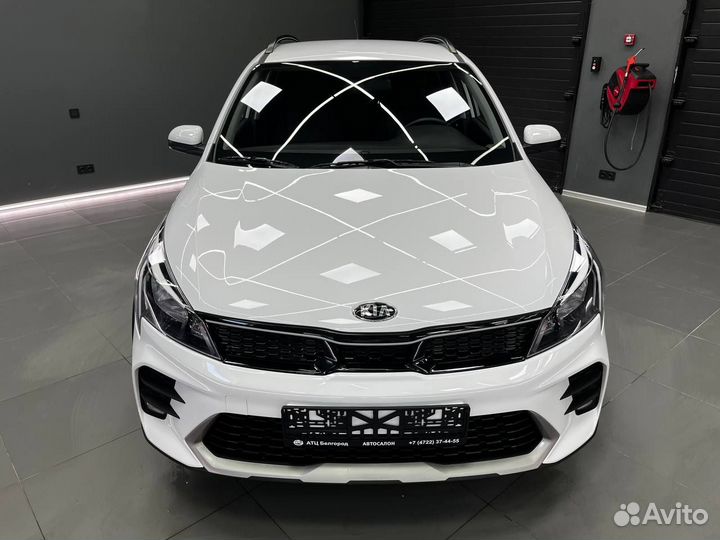 Kia Rio X-Line, 2021