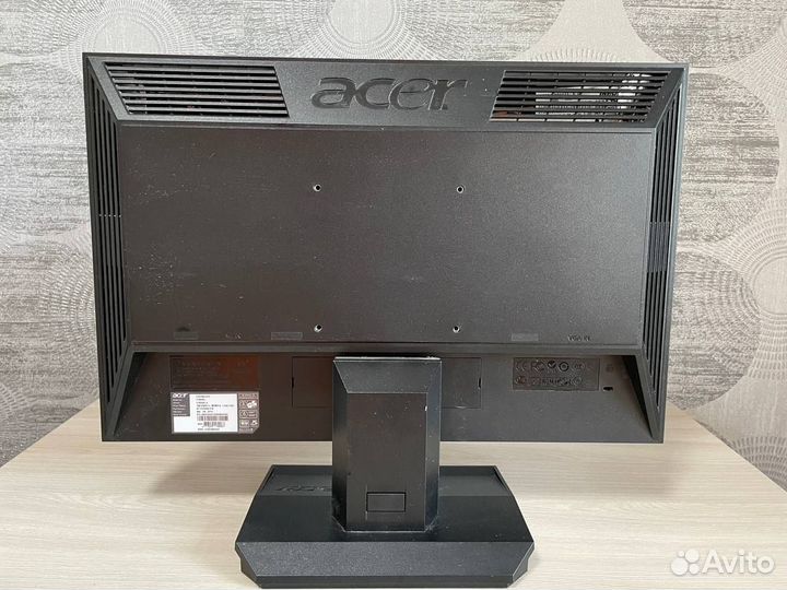 Монитор 19 дюймов Acer