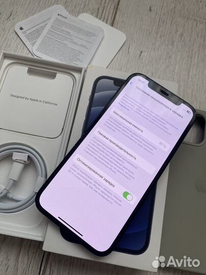 iPhone 12, 64 ГБ
