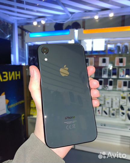 iPhone Xr, 64 ГБ