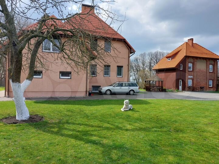 Дом 256 м² на участке 8 сот.