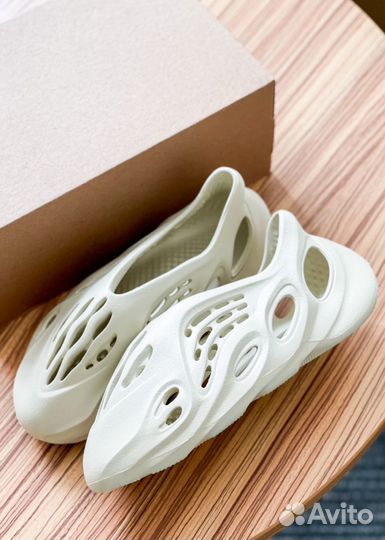 Adidas Yeezy Foam runner