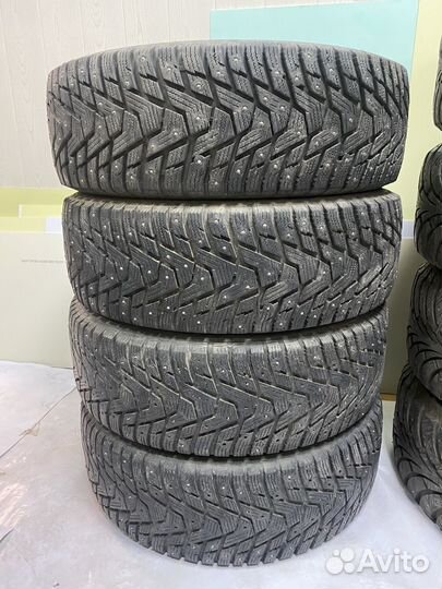 Hankook Winter I'Pike RS2 W429 215/65 R16