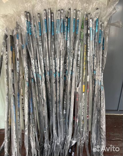 Клюшка хоккейная