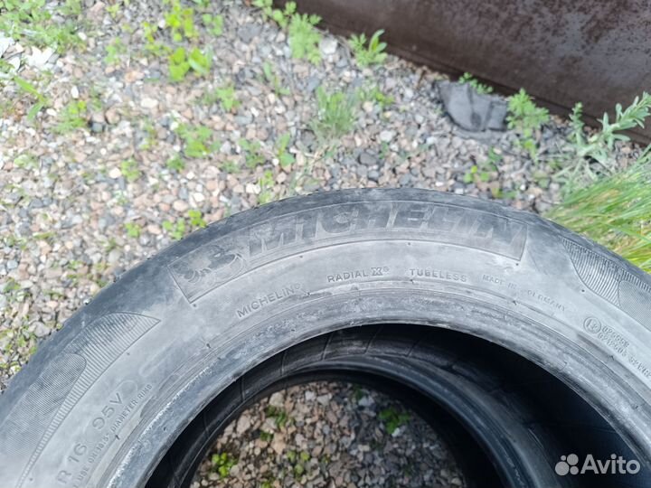 Michelin Primacy HP 215/60 R16