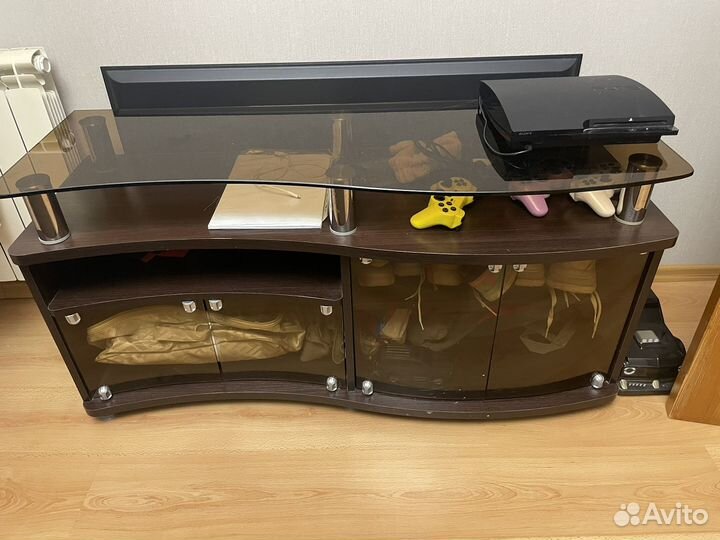 Тумба под телевизор