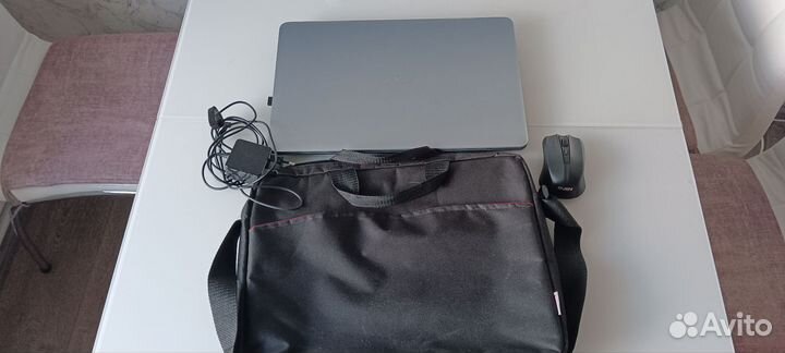 Ноутбук asus