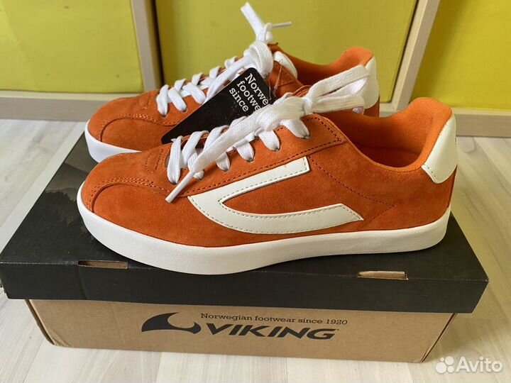 Новые кросссовки Viking 36
