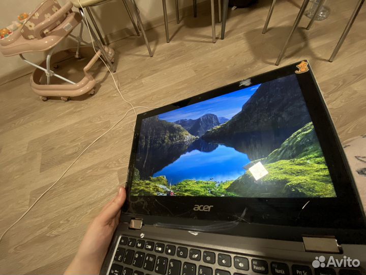 Ноутбук acer sp111