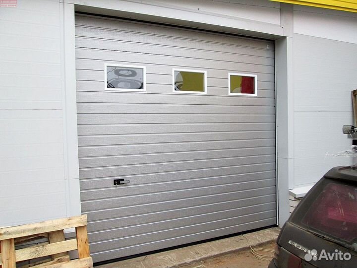 Секционные гаражные ворота