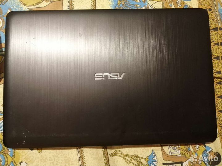 Ноутбук asus
