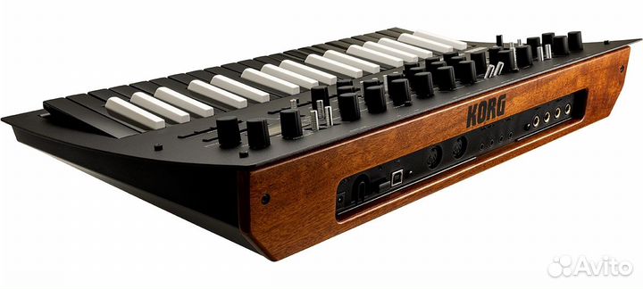 Синтезатор korg Minilogue XD BW