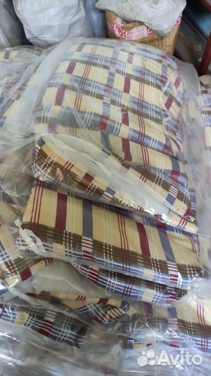 Качели садовые трехместные новые