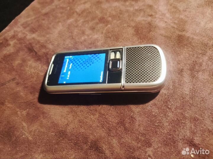 Телефон Nokia 8800 carbon arte