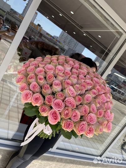 Пионовидные розы