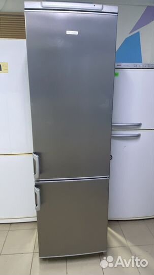 Холодильник Electrolux