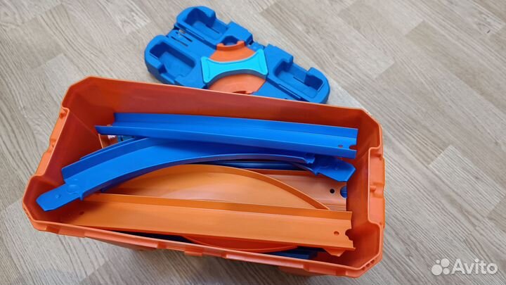 Конструктор трасс hot wheels