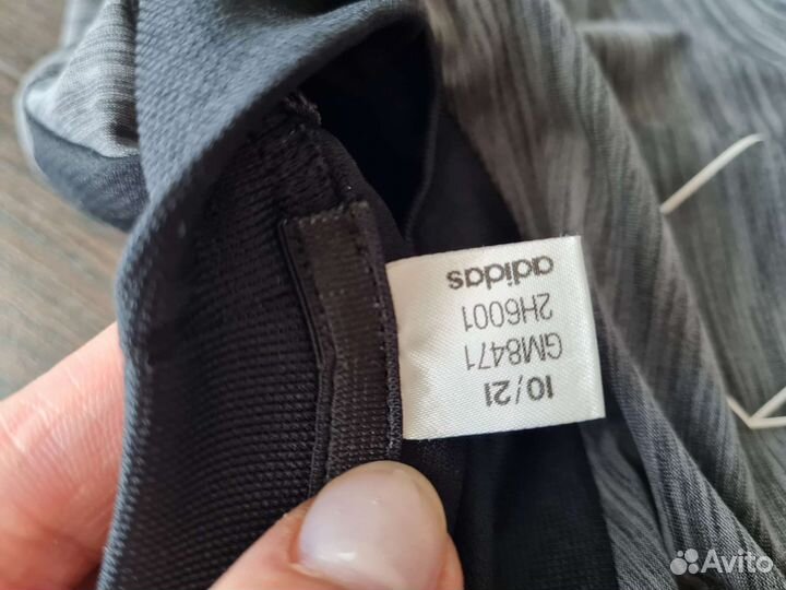 Спортивный костюм adidas для мальчика 140