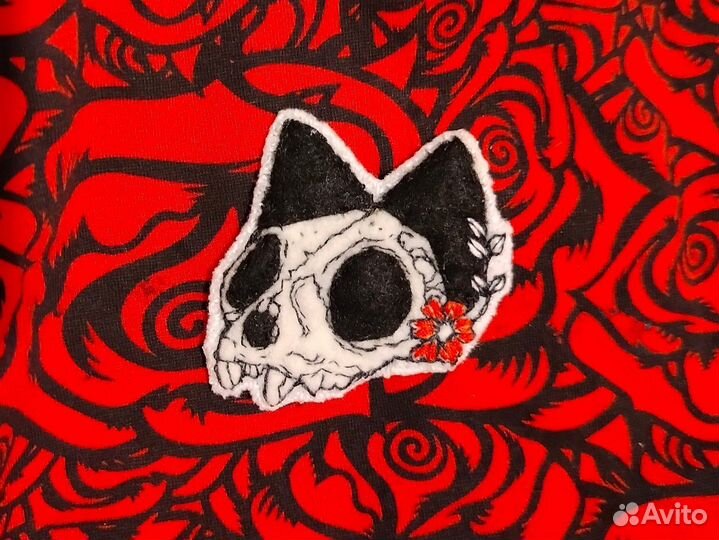 Значок ручной работы