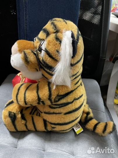 Мягкая игрушка Тигр поющий на батарейках