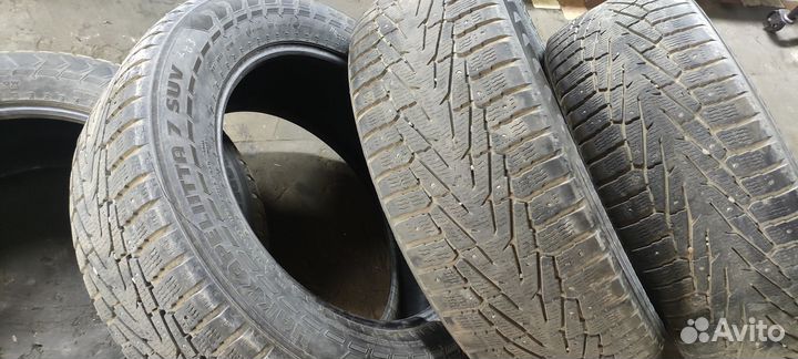 Nokian Tyres Hakkapeliitta 7 SUV 275/55 R20 117