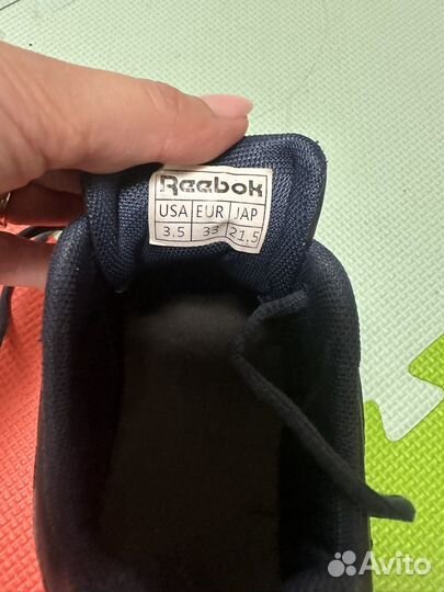 Reebok детские кроссовки 33 размер