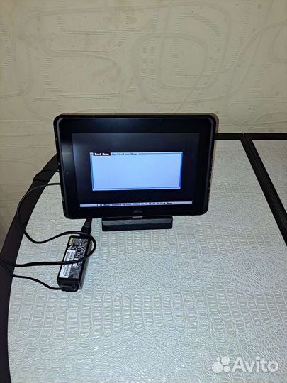 Планшет fujitsu q550