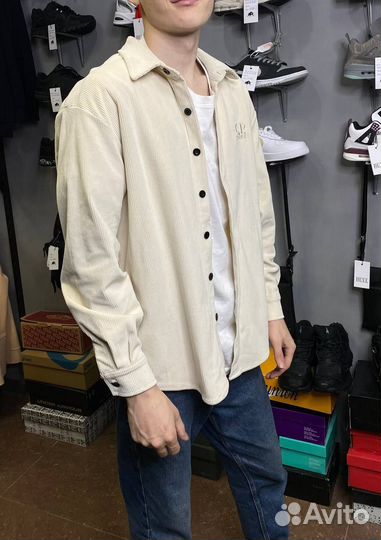 Стильная вельветовая рубашка для мужчин на каждый день