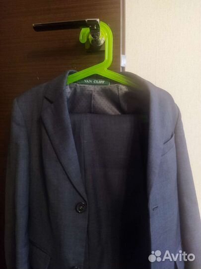 Школьный костюм для мальчика серый 140