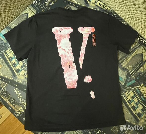 Футболка Vlone sakura оригинал