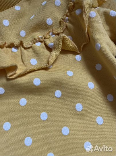 Джемпер трикотажный для девочки и юбка на лямках