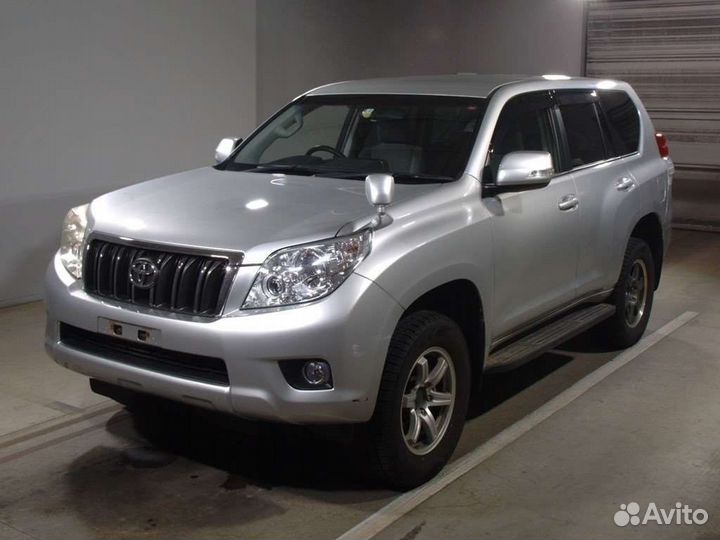 В разборе toyota land cruiser prado 150 2011