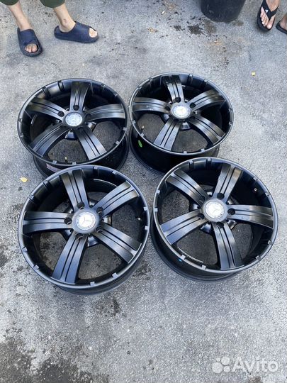 Диски на mercedes r18