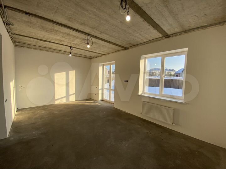 Коттедж 125 м² на участке 8 сот.