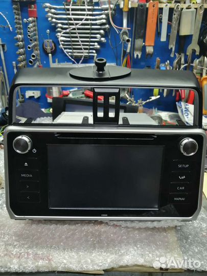 Продам штатную магнитолу тойота прадо 150