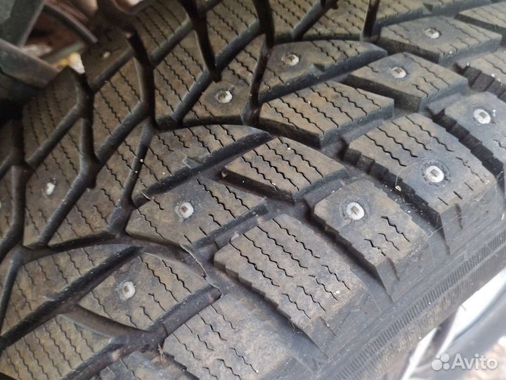 Диски в сборе с резиной. Шевроле Нива