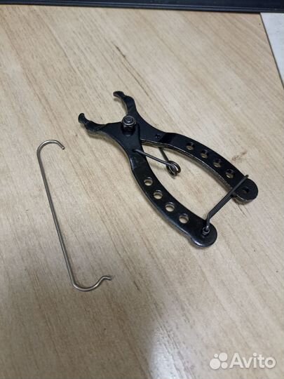 Узкогубцы для снятия замка цепи велосипеда