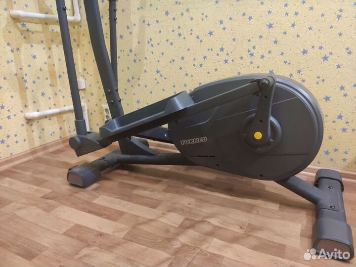 Эллиптический тренажер torneo festa C-310
