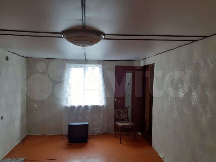 Дом 36 м² на участке 25 сот.