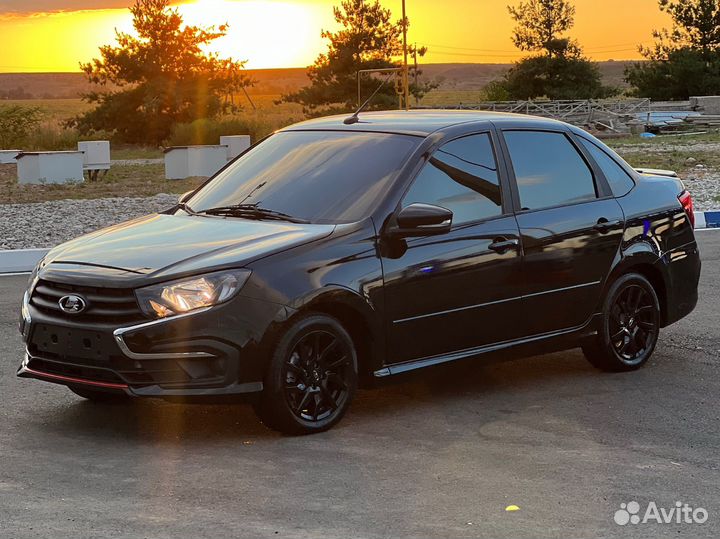 LADA Granta 1.6 МТ, 2021, 4 200 км