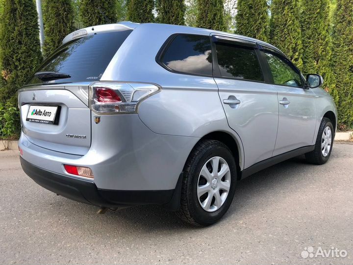 Mitsubishi Outlander 2.0 CVT, 2014, 112 000 км