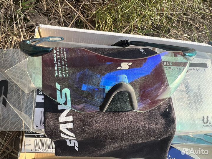 Солнцезащитные женские очки Original Swans